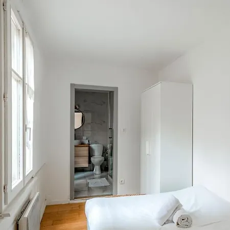 Petit Loft Du Faubourg National Estrasburgo